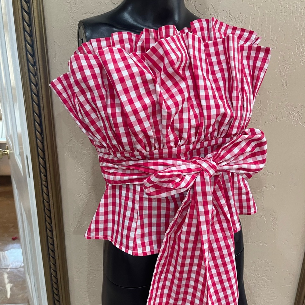 Strapless bustier type summer top